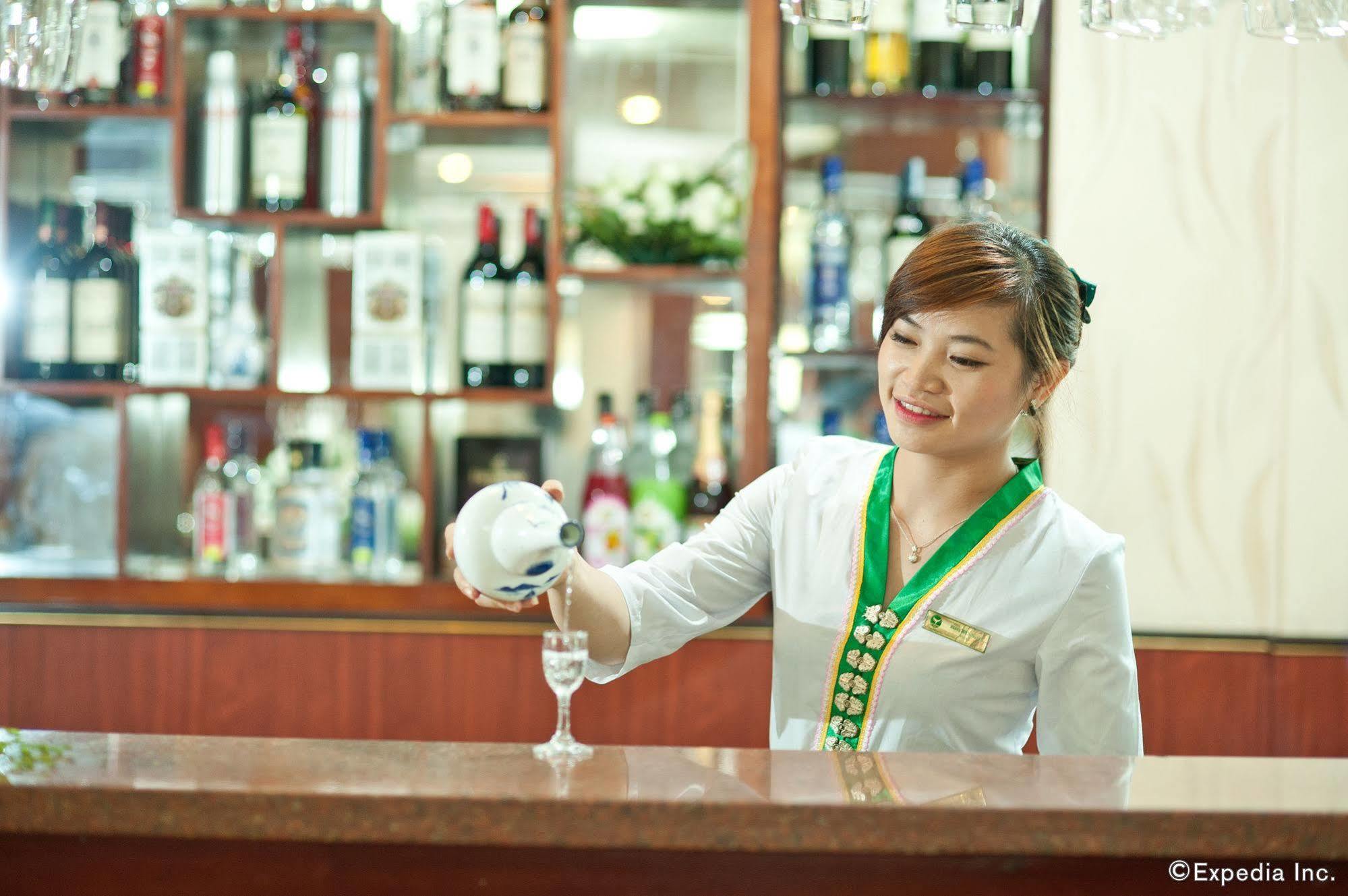 Muong Thanh Vinh Hotel Екстериор снимка